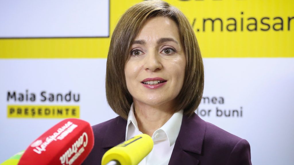 Закликала до реформ та боротьби з корупцією: Майя Санду виступила перед новим парламентом Молдови