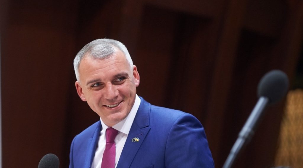 Хворий на COVID-19 міський голова Миколаєва виступив проти карантину “вихідного дня”