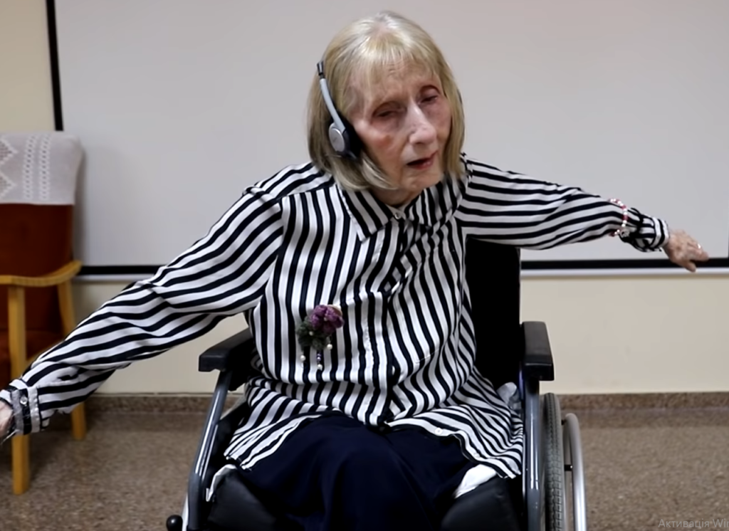 Хвора на Альцгеймер балерина згадала свій танець  під звуки “Лебединого озера”:  дивовижне відео