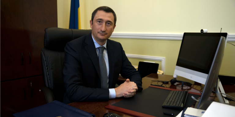 Чернишов в епіцентрі корупційного скандалу: у віцепрем’єр-міністра провели обшуки