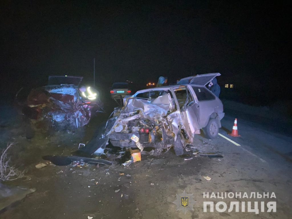 Смертельне ДТП на Запоріжжі: в результаті зіткнення двох автівок загинула дитина, багато постраждалих