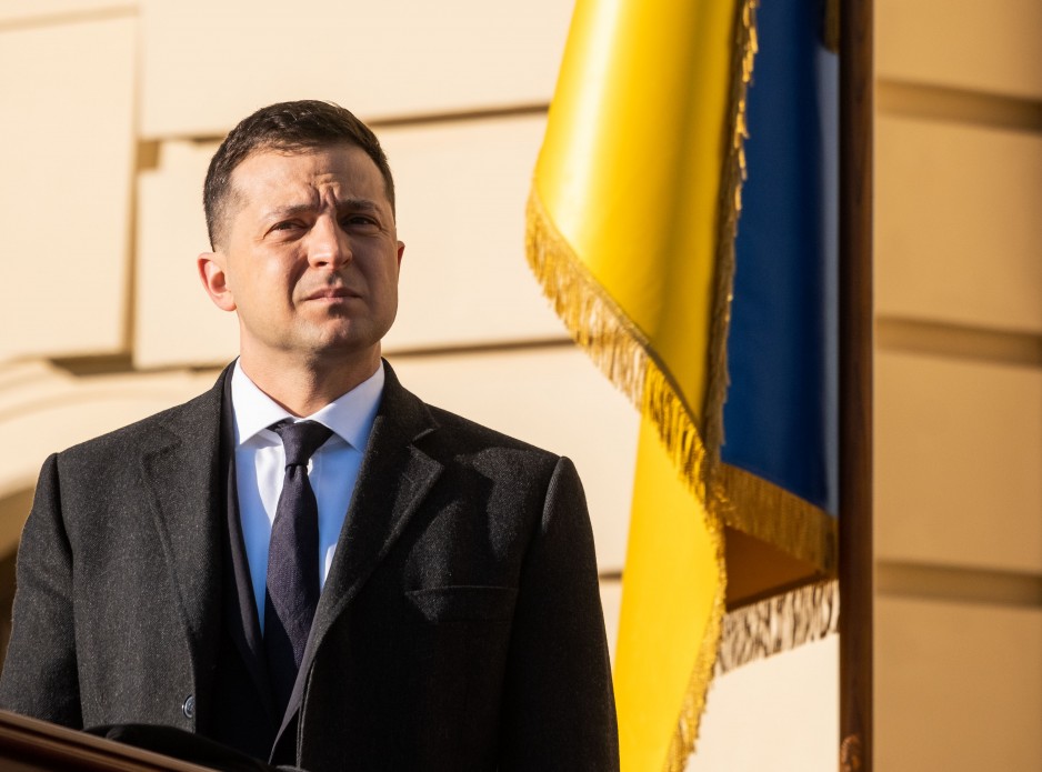 Російською мовою: Зеленський записав нове відеозвернення до українців