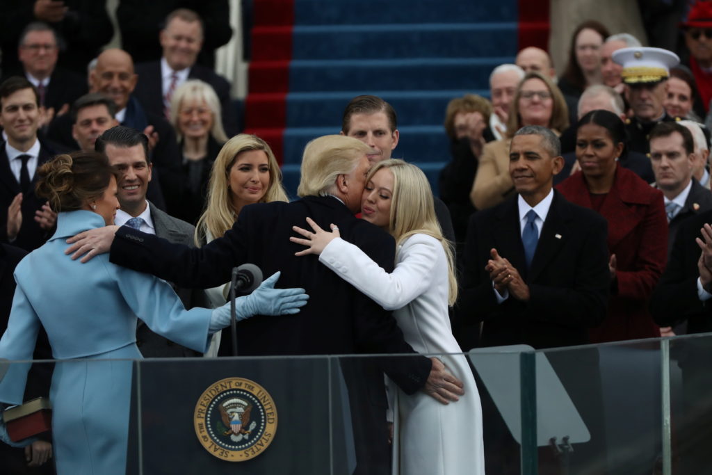 В останній день президентства батька: донька Трампа оголосила про заручини