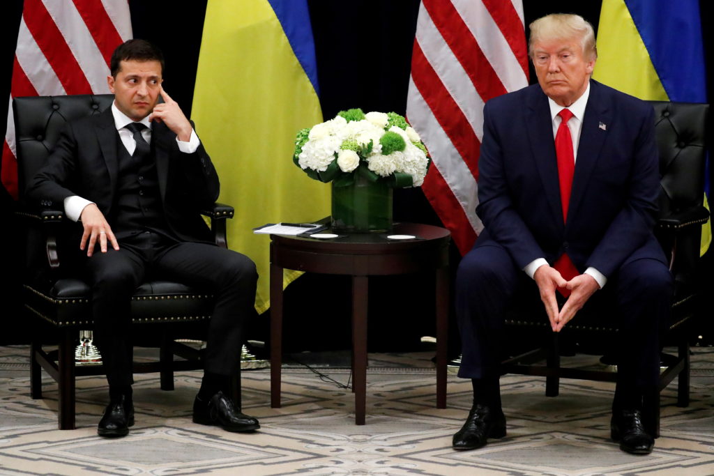 Аби зупинити війну: Трамп заявив, що дозволив би окупувати частину України