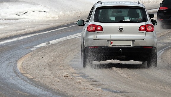 No money: why there will be no major road repairs in Ukraine this year