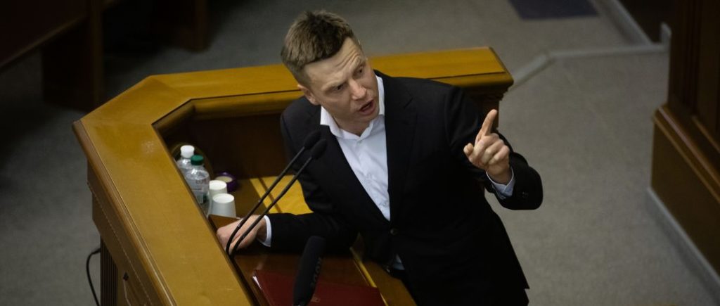 Алексей Гончаренко призвал СНБО ввести санкции за покупку российской и белорусской электроэнергии