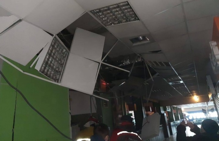 У Чернівцях стався вибух у торговому центрі: поліція назвала можливу причину
