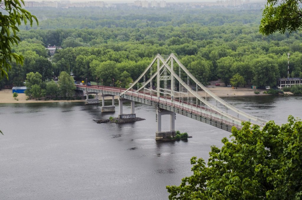 В Киеве вырос уровень воды: объявлен І уровень опасности