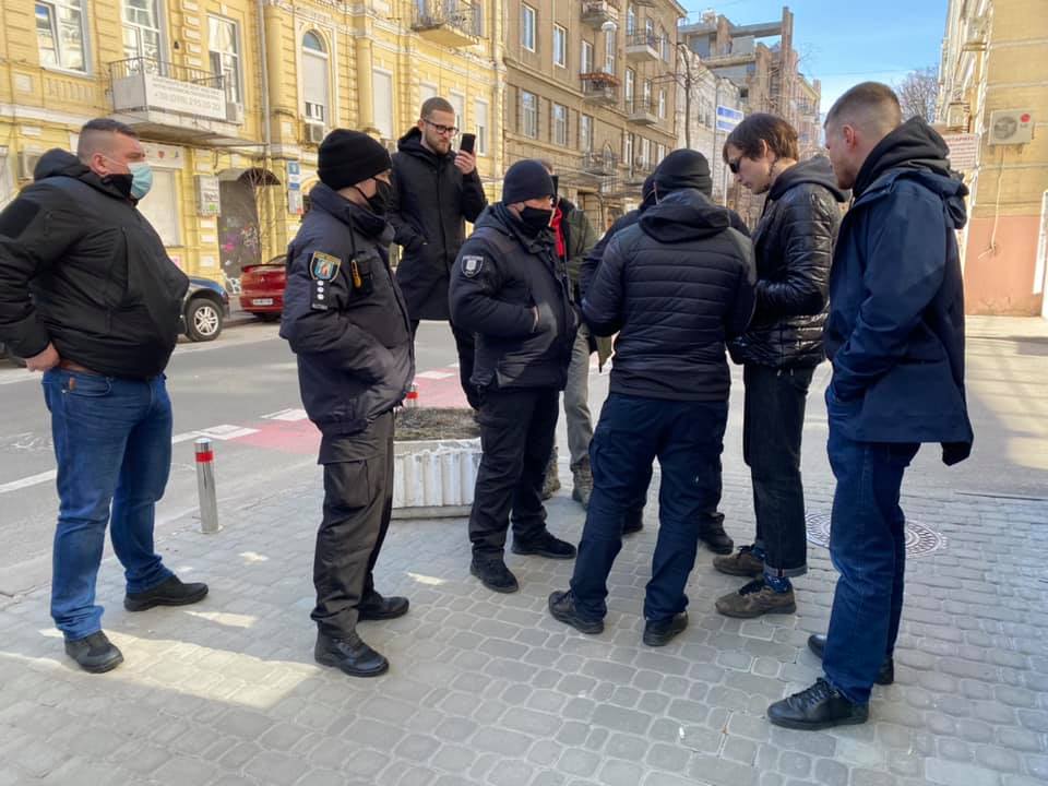 На трьох учасників акції протесту під Офісом президента склали адмінпротоколи