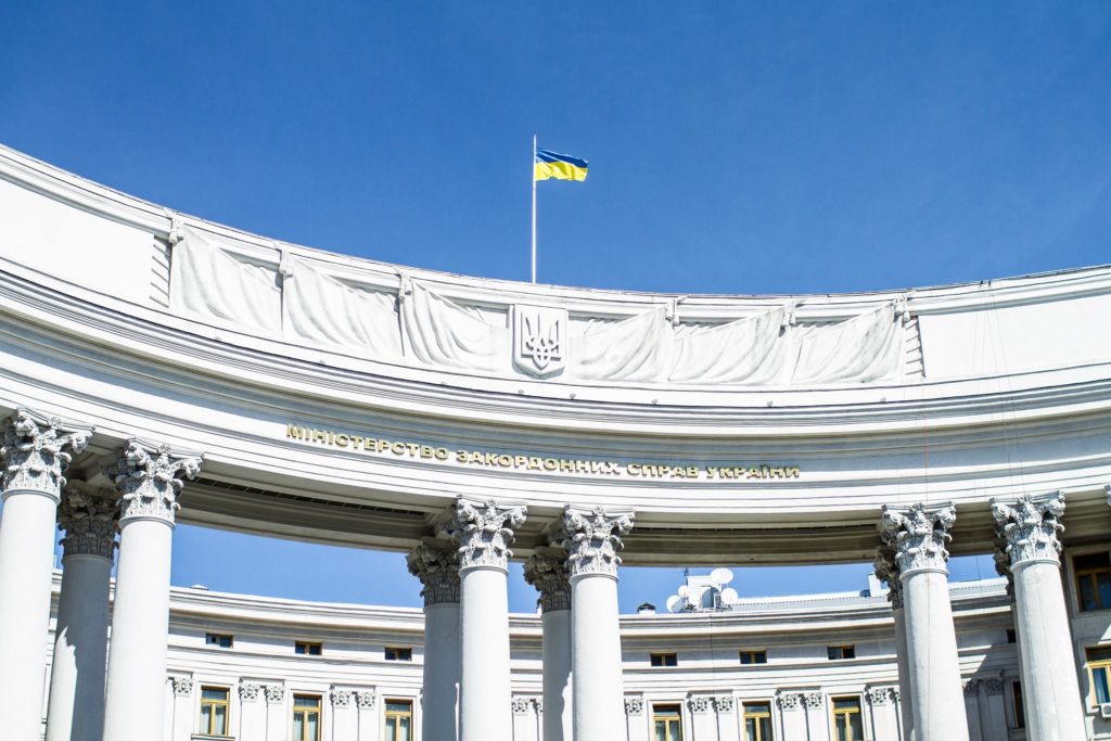 Украина не относится к «русскому миру» и никогда таковой не будет считаться — Кулеба