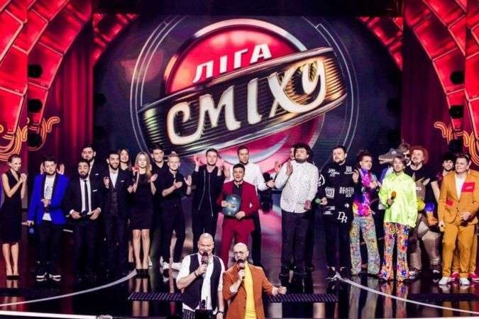 “Ліга сміху” проти COVID-вакцинації: як дітище Зеленського висміює “побічні ефекти” щеплень