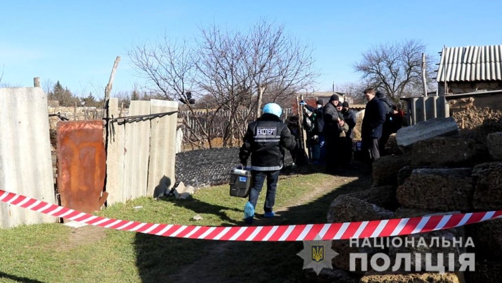 На Херсонщині задушили 7-річну дитину: поліція почала розшук злочинця
