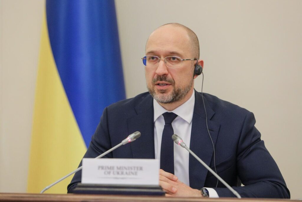 Из-за полномасштабного вторжения России не работает 35% украинской экономики