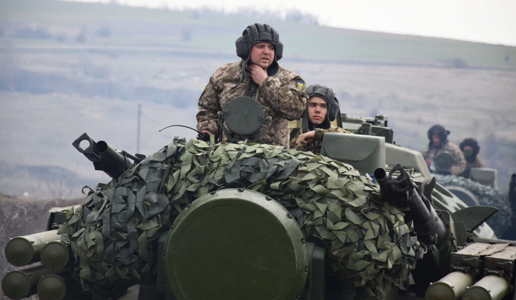Російські окупанти чотири рази обстріляли бійців ООС на Донбасі