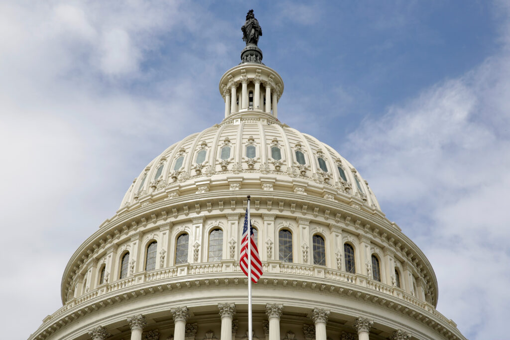 Сенат США схвалив оборонний бюджет, що передбачає 300 мільйонів доларів для України