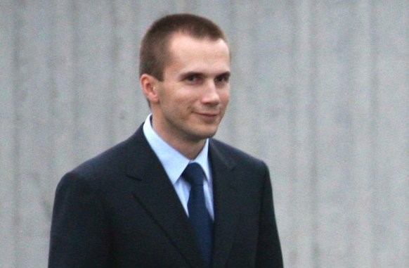 Вищий антикорупційний суд скасував арешт грошей і цінних паперів Олександра Януковича