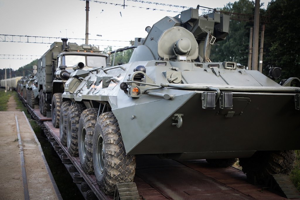 Військова техніка РФ вже за 200 кілометрів від Києва — ЗМІ