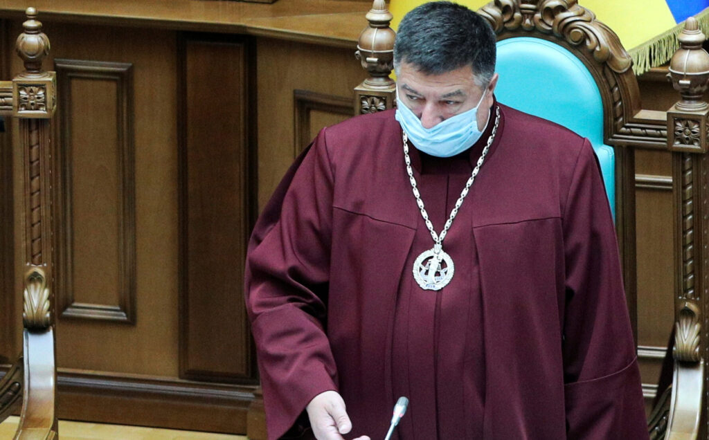 Тупицького не пустили на засідання КСУ, де мало відбутись голосування про його відставку