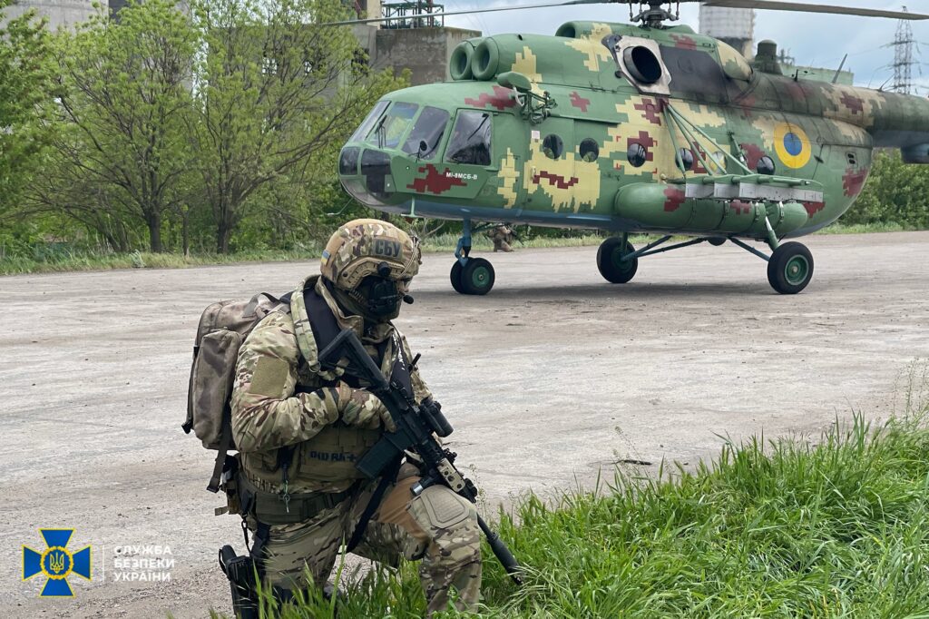 В акваторії Чорного моря відбулися масштабні антитерористичні навчання СБУ: фото та відео