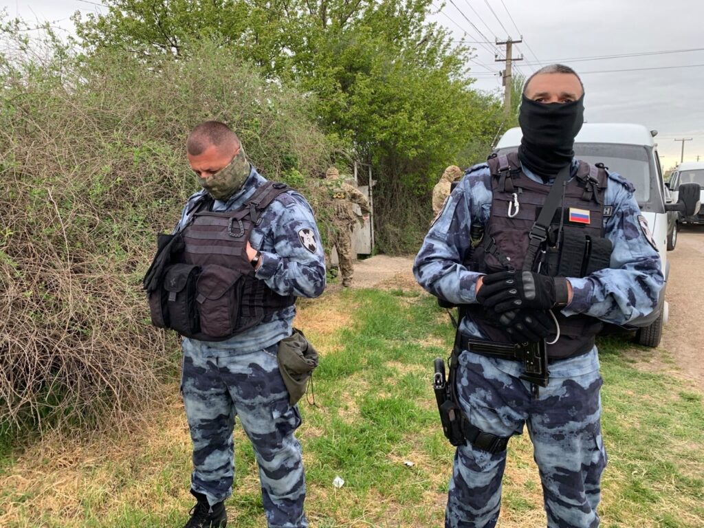 Оккупанты во время обысков в Крыму застрелили мужчину