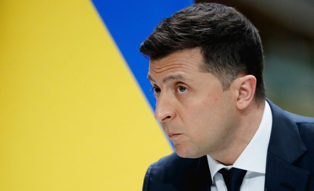 Зеленський намагається політизувати судову систему – політолог про акцію під Печерським судом