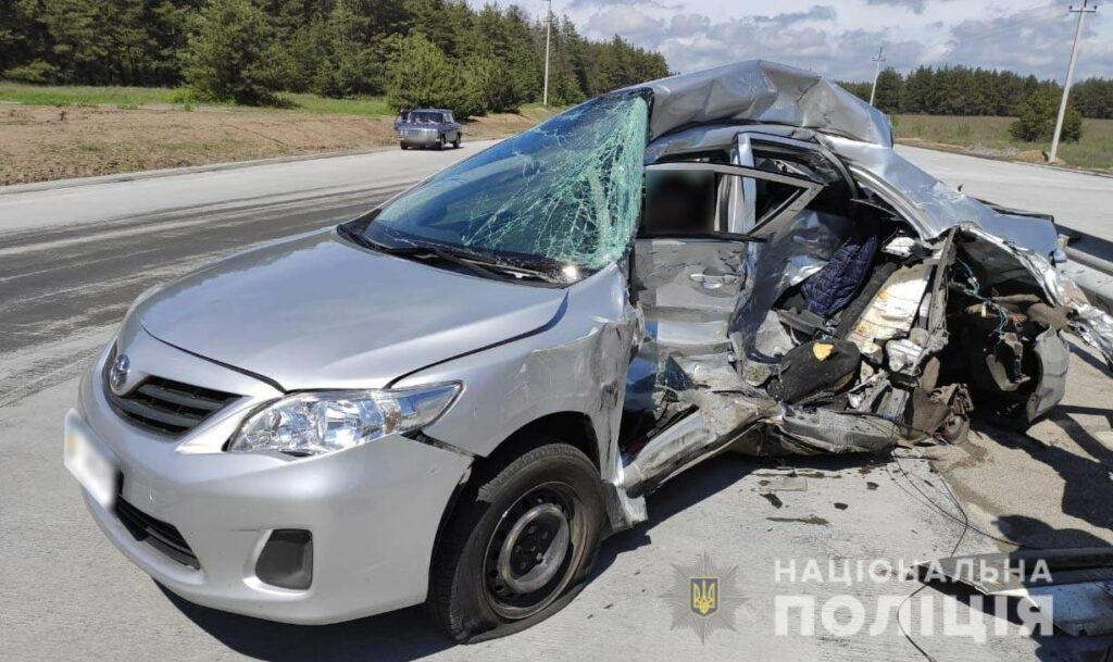 На Полтавщині у ДТП загинули два журналісти українського телеканалу