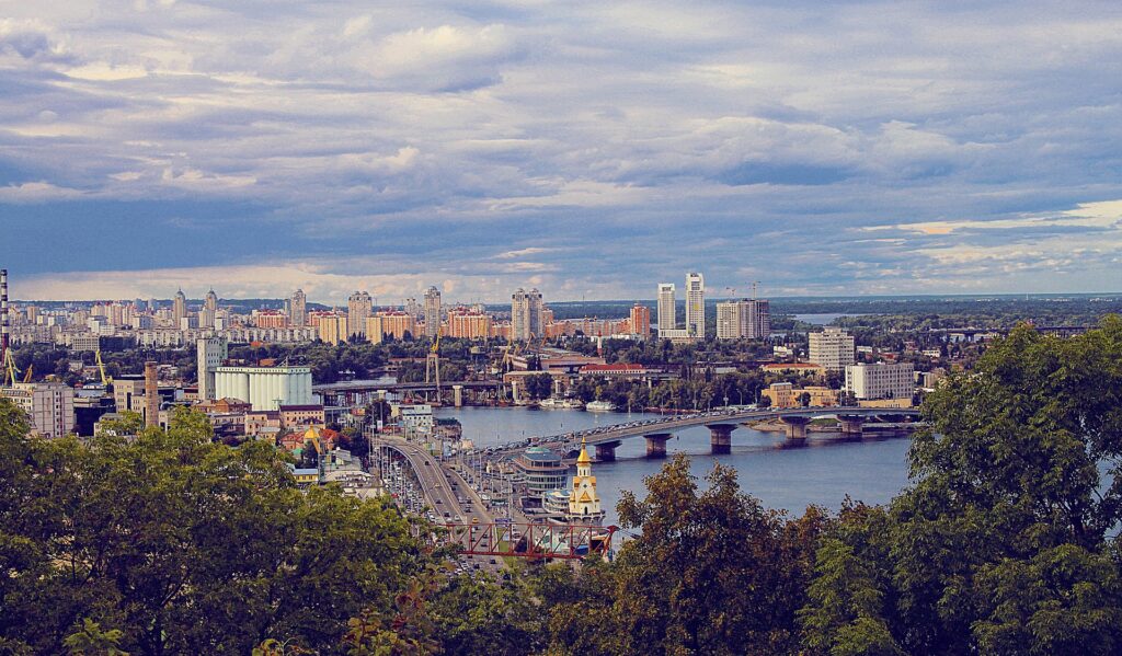 В Києві 5 червня обмежать рух центральними вулицями