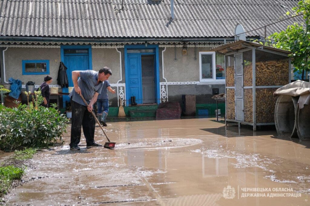 На Буковині злива завдала шкоди на кілька десятків мільйонів гривень