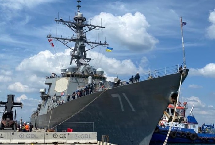 Sea Breeze: до Одеси зайшов американський есмінець USS Ross для участі у військових навчаннях