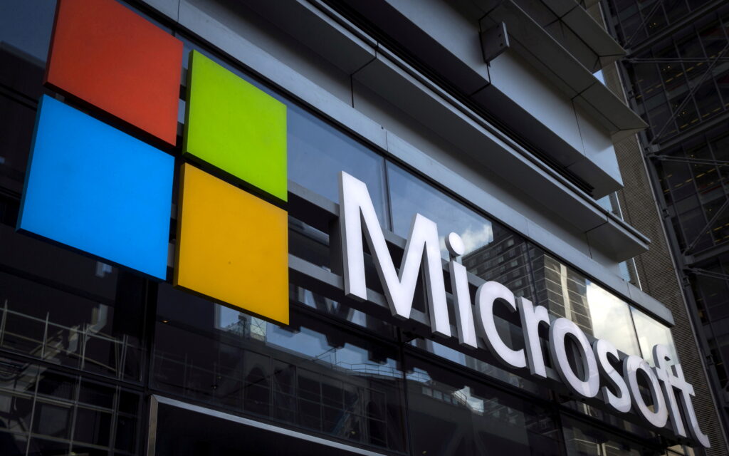 ЕС, США и Великобритания обвинили Китай в хакерских атаках на Microsoft: Пекин ответил