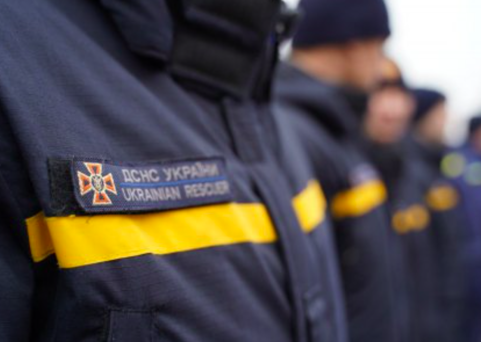 У Костянтинівці рятувальники вилучили з-під завалів тіла двох загиблих після авіаудару