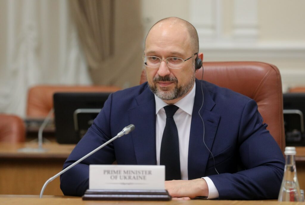 Не менше 35%: Шмигаль спрогнозував падіння ВВП України у 2022 році