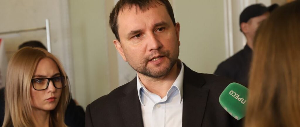 Мотиви виключно політичні — В’ятрович про фабрикування владою справ проти опозиції