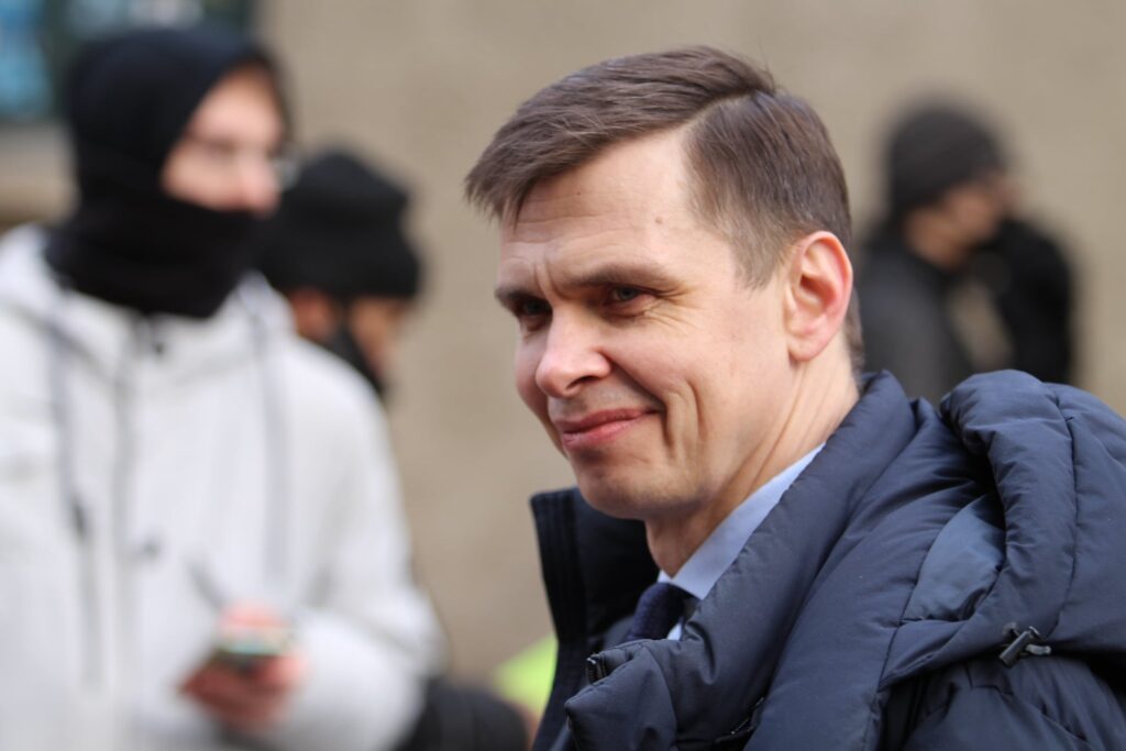 Влада боїться, що Порошенко консолідує міжнародну підтримку на користь України — Таран