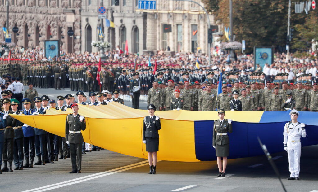 400 одиниць техніки та сотні військових: у Києві пройшов парад до Дня Незалежності