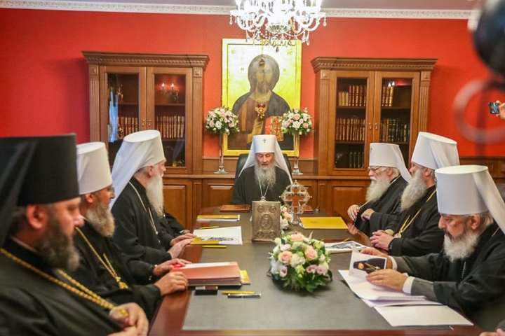 Московська церква анонсувала відкриття нових монастирів в Україні