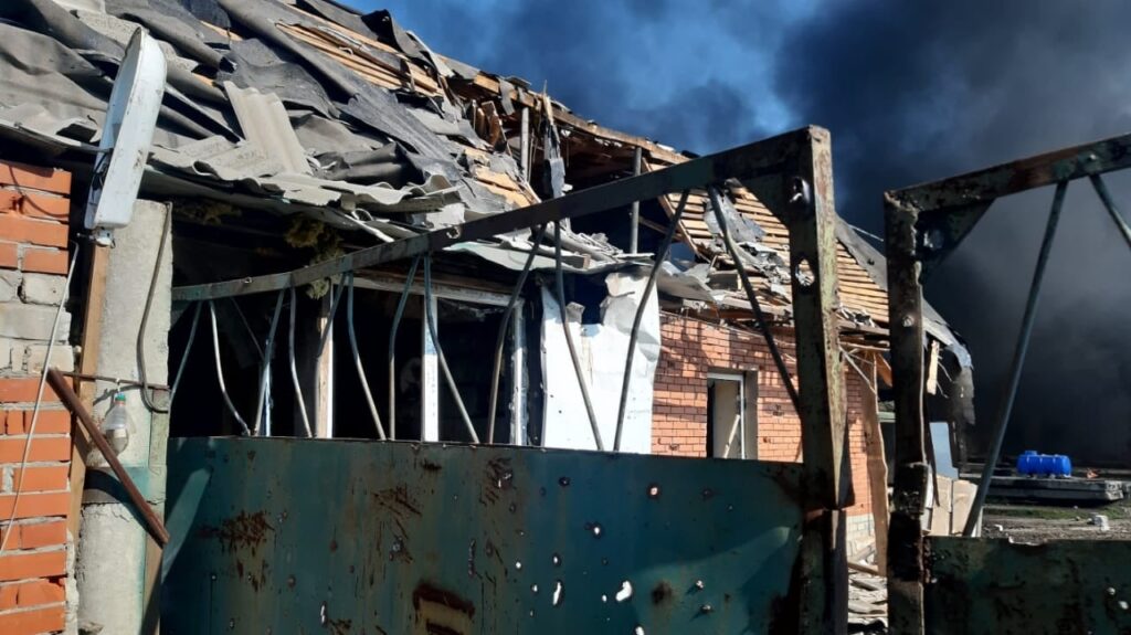 Обстріл Авдіївки: у мережі з’явилося відео