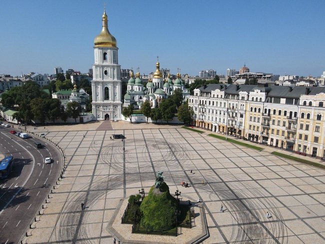 Організаторів дрифту на Софії оштрафували на 1700 гривень – КМДА