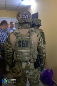 силовий осередок Киви+