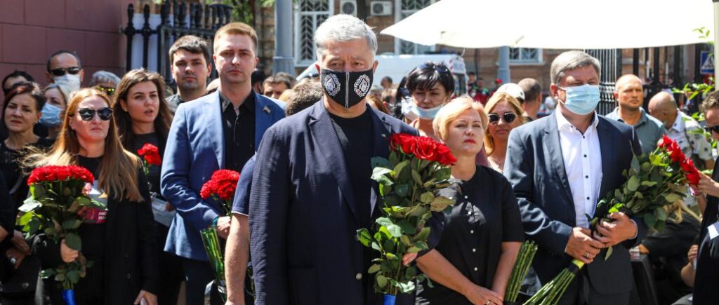 Буде найкращим вшануванням пам’яті: Порошенко в Одесі підтримав ініціативу присвоїти художньому музею ім’я Олександра Ройтбурда