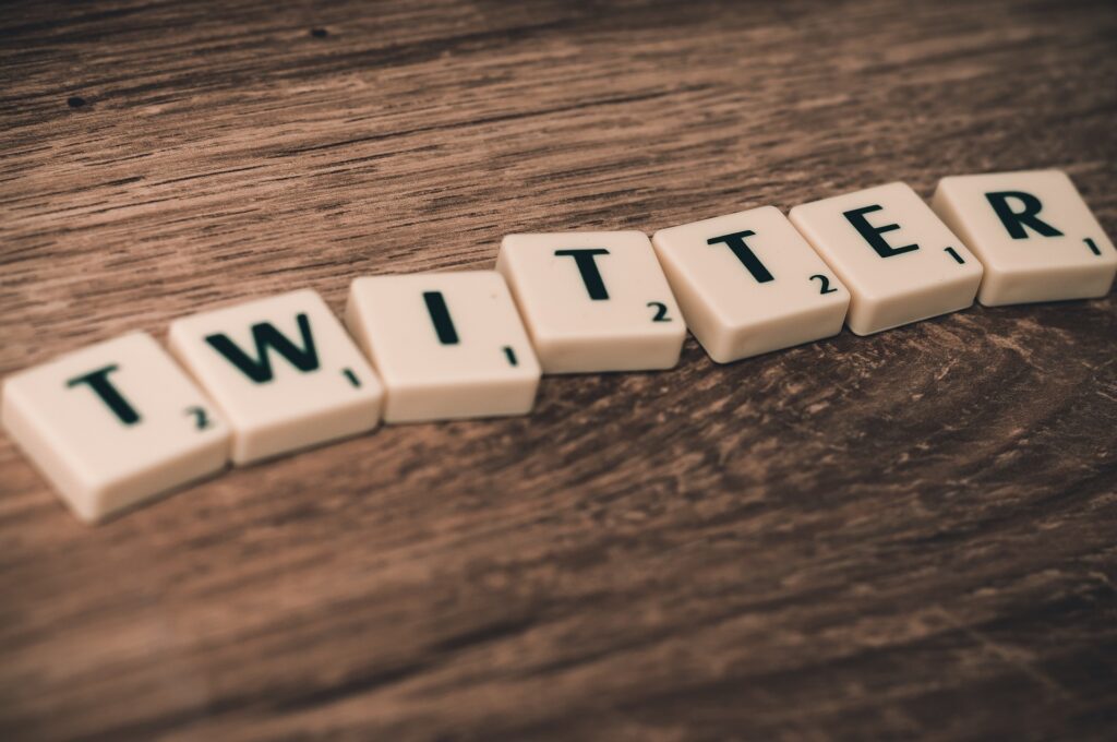 Ваша думка важлива: Twitter дозволить реагувати “проти”