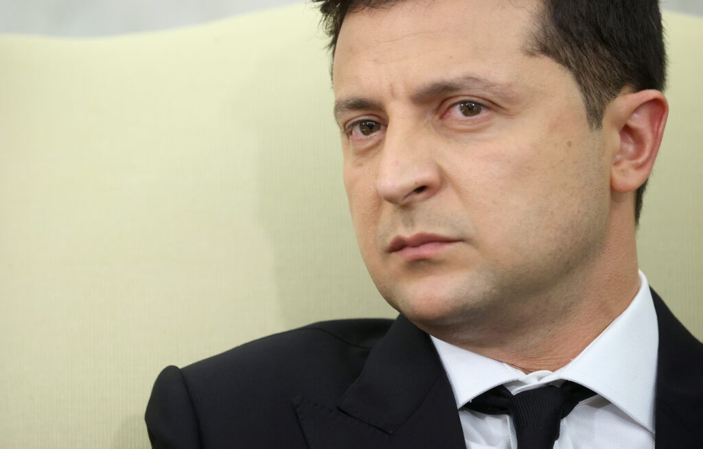 Зеленський прокладає собі долю Януковича: Луценко про переслідування опозиції
