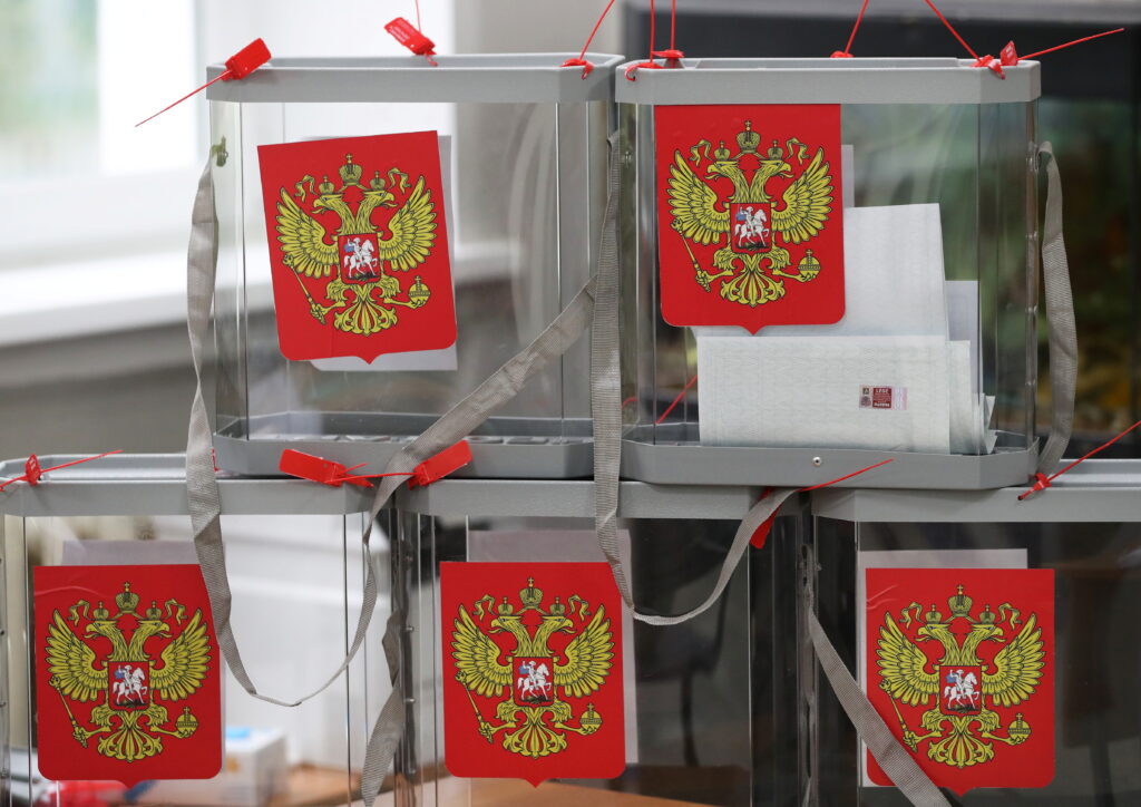 Повзуча анексія чи підготовка до “приєднання”: чому Росія залучила до виборів Держдуми РФ мешканців ОРДЛО