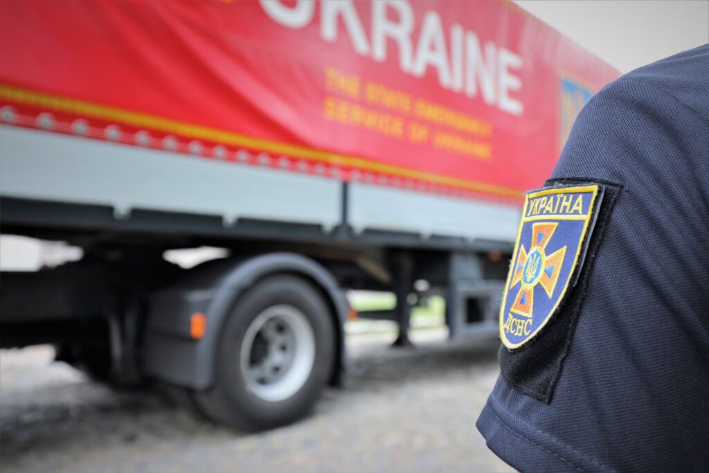 Для посилення кордону: Україна направила до Литви другу частину гуманітарної допомоги