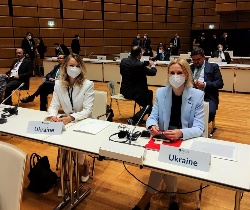 Українська делегація відмовилася слухати виступ представника РФ на Всесвітній конференції голів парламентів: фото