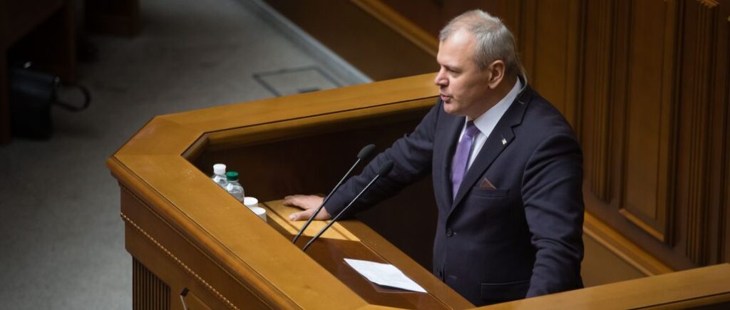 Напряжение не снизилось: Величкович отметил необходимость внеочередного заседания Рады касательно угрозы со стороны РФ
