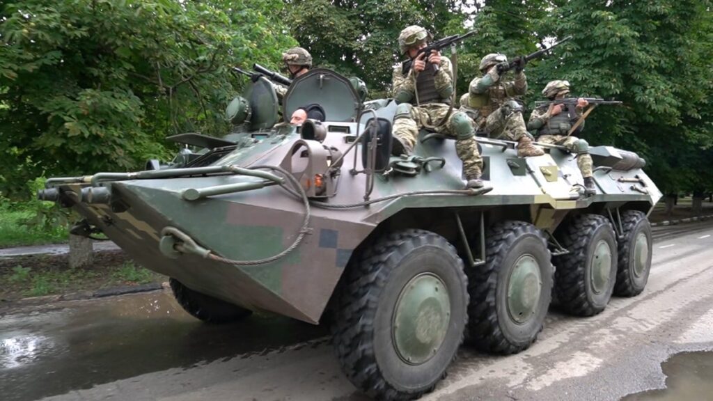 Протидія диверсіям: “крилаті піхотинці” ЗСУ провели навчання на межі з Кримом