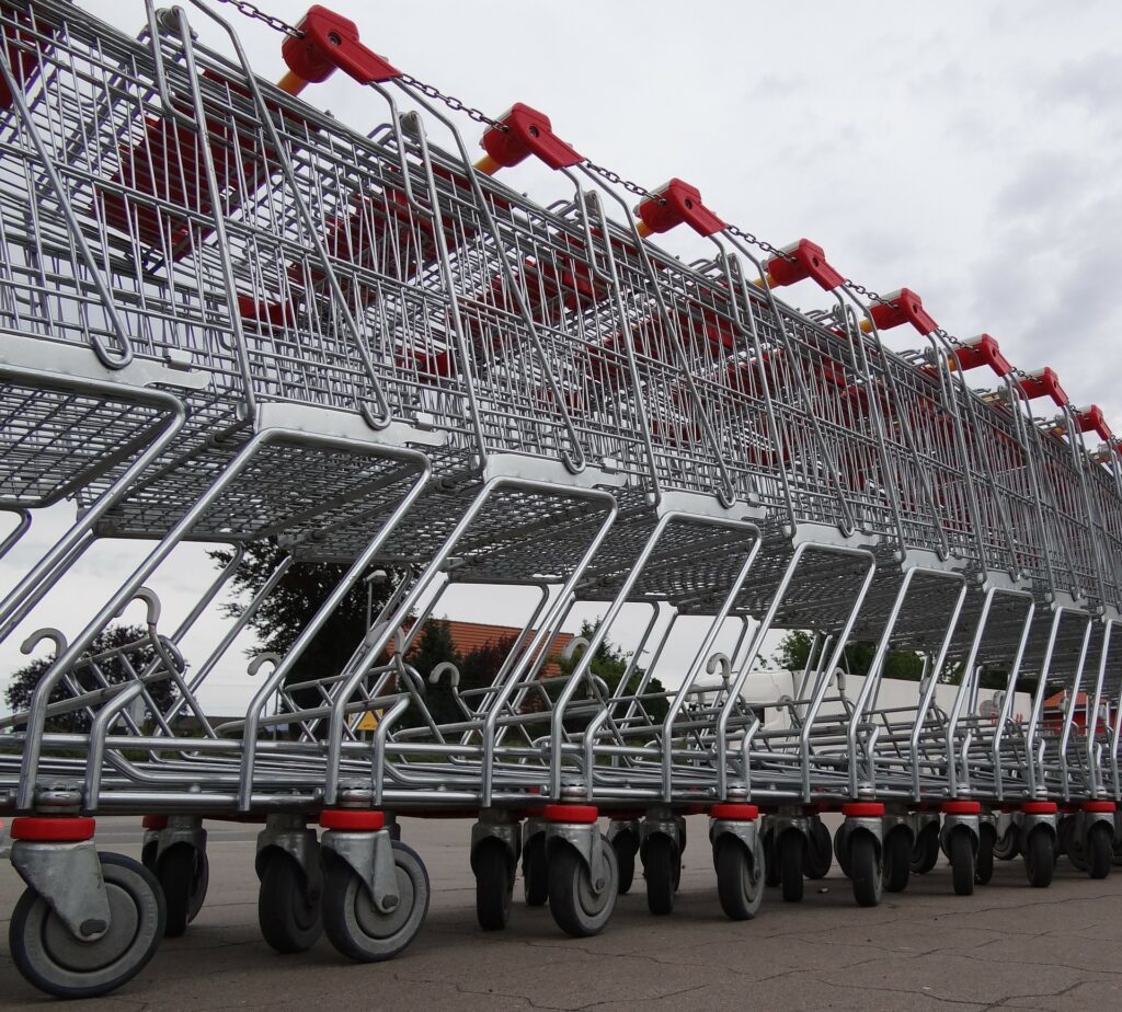 В Украине за год значительно выросли цены на продукты: что подорожало больше всего