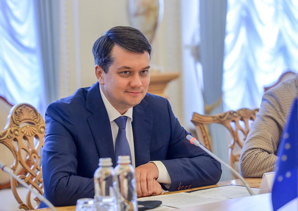 До міжфракційного об’єднання Разумкова готові долучитися 25 нардепів