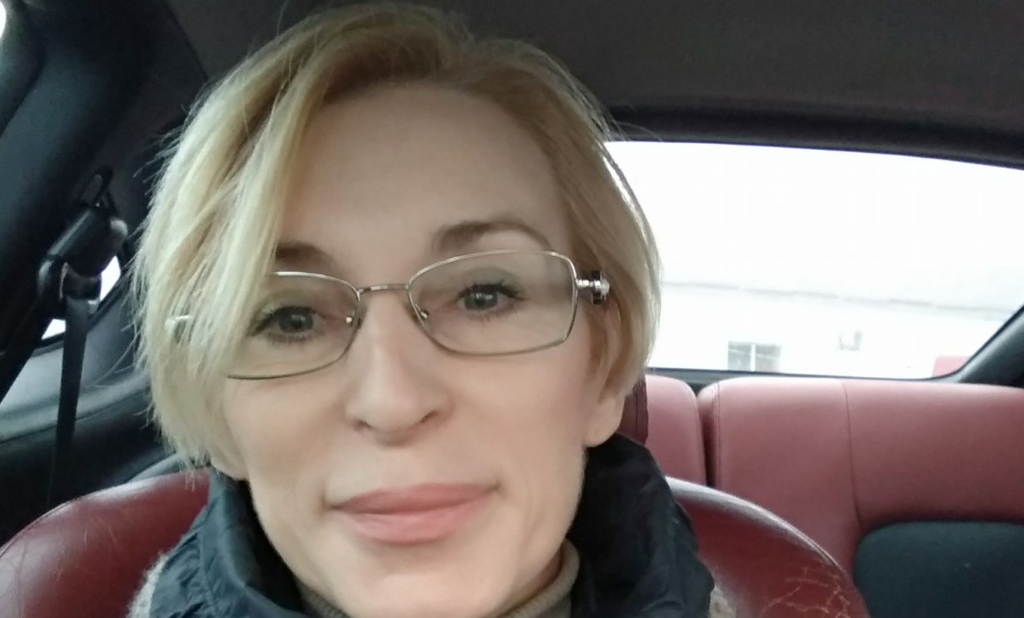 Скандальна “слуга” Богуцька підтримала мітинг антивакцинаторів під Радою